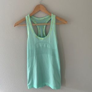 Lululemon Swiftly tank